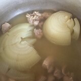 丸ごと玉葱の塩煮